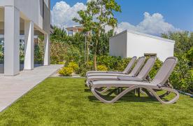 Urban City Residences, B 201. 3 Bedroom Apartment within a New Complex in the City Centre - 63